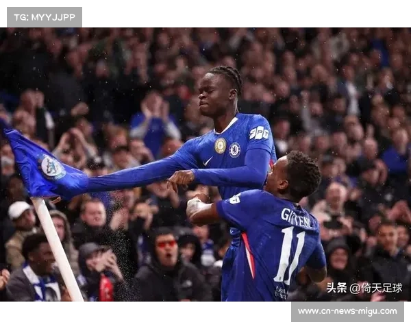 纽卡斯尔与桑德兰同时盯上马赛中场贡多齐